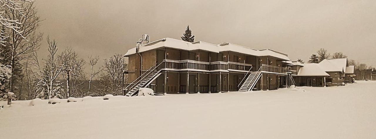 Hotel Cliff Dweller On Superior Tofte