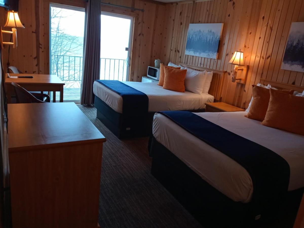 Hotel Cliff Dweller On Superior Tofte