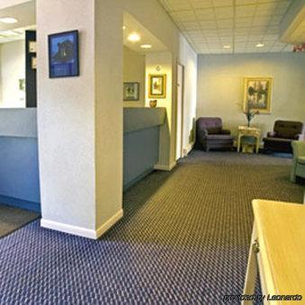 Hotel Cliff Dweller On Superior 2*